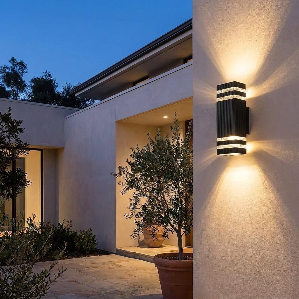 Faro Outdoor Wall Light