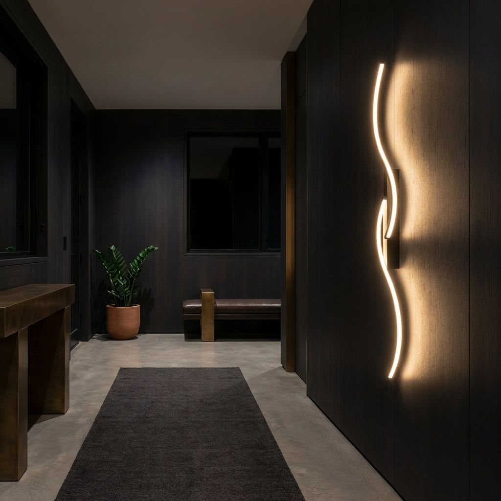 Onda curved LED ribbon wall light