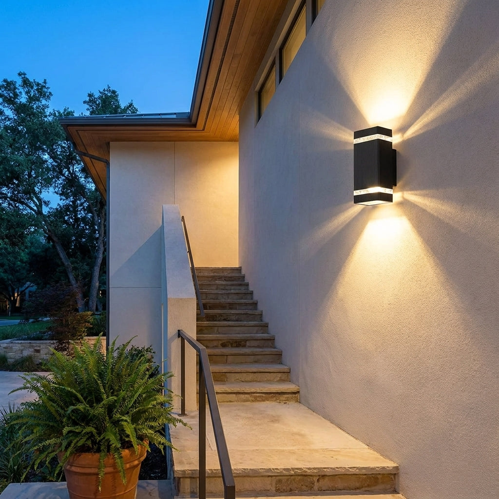 Faro Outdoor Wall Light